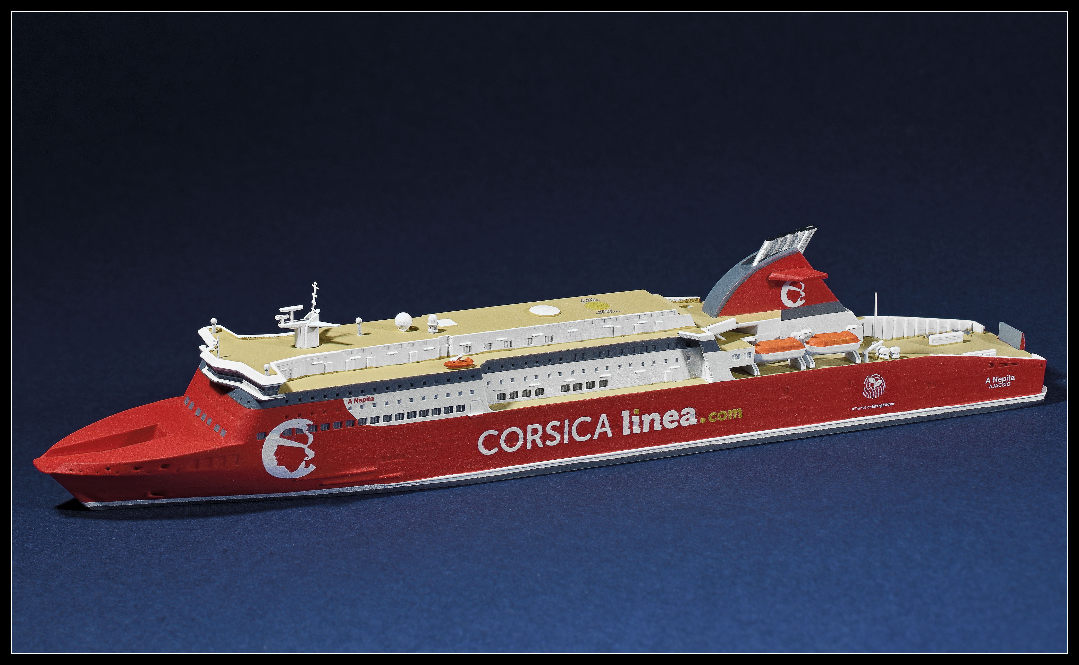 Friendship Models 132SFX