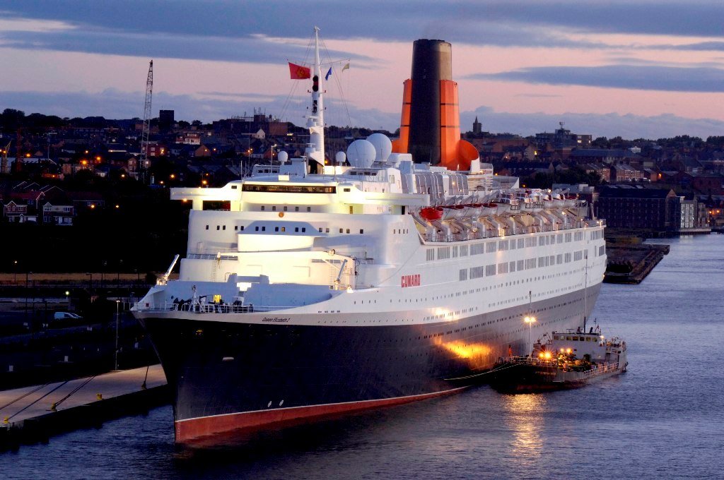 Queen Elizabeth 2