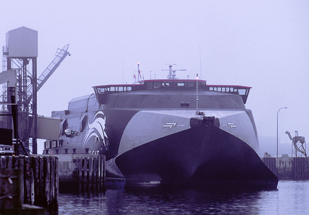 2764-515a